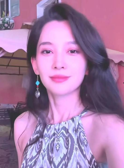 陈晨最新爆料新闻视频下载,揭秘事件内幕,视频内容引发热议